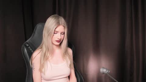 waterfallwoods online show from January 2025 06:03:02 AM