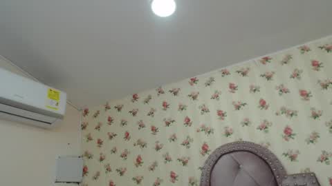 Milf Latina online show from April 2026 01:11:01 PM