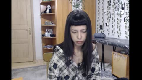 Mina online show from February 2026 09:35:01 PM