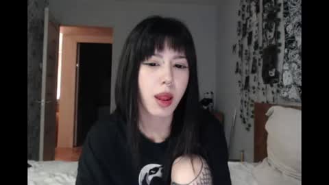 Mina online show from July 2026 09:19:01 PM