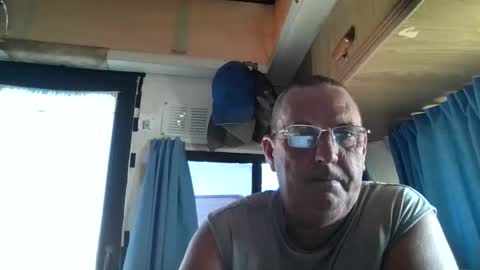 Snapshot of wazahardon2 chatting on November 2025 12:56:02 AM wazahardon2 online show from November 2025 12:56:02 AM