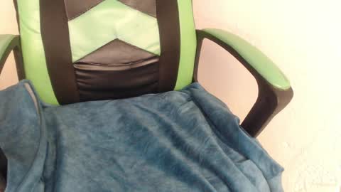 Trixie 3 online show from September 2025 01:24:02 PM