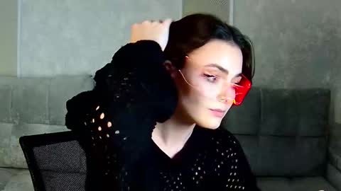 Snapshot of weareyoursun chatting on February 2025 08:20:02 PM Alice online show from February 2025 08:20:02 PM