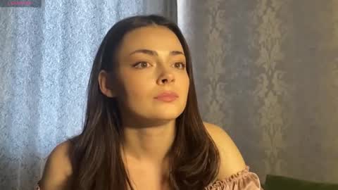 Snapshot of weareyoursun chatting on February 2026 10:32:02 AM Alice online show from February 2026 10:32:02 AM