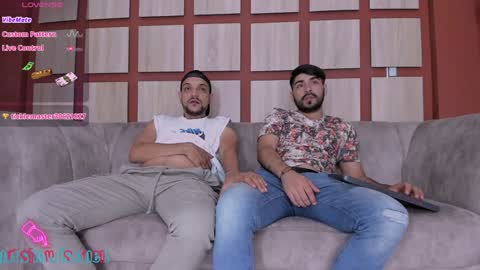 Jhonny Dick  his neighbors. online show from December 2024 02:37:01 PM