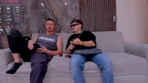 Jhonny Dick  his neighbors. online show from September 2025 08:19:01 PM