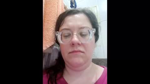 Marina online show from October 2025 11:35:02 PM