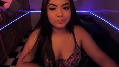 weblove4 online show from May 2026 02:29:02 AM