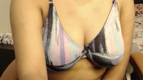 Snapshot of webshowxxx chatting on October 2025 11:11:02 PM mina online show from October 2025 11:11:02 PM