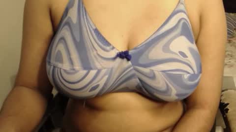 Snapshot of webshowxxx chatting on December 2025 10:08:02 PM mina online show from December 2025 10:08:02 PM