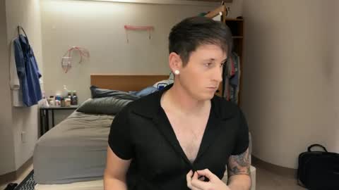 Snapshot of webslingxxxx chatting on December 2024 10:41:01 PM webslingxxxx online show from December 2024 10:41:01 PM