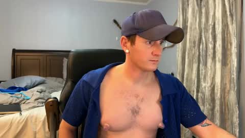 Snapshot of webslingxxxx chatting on January 2025 11:56:02 PM webslingxxxx online show from January 2025 11:56:02 PM