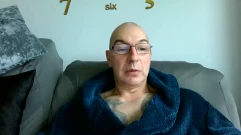 wechatistrokeurub online show from October 2025 08:14:01 AM