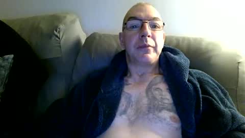 wechatistrokeurub online show from October 2025 05:08:02 AM