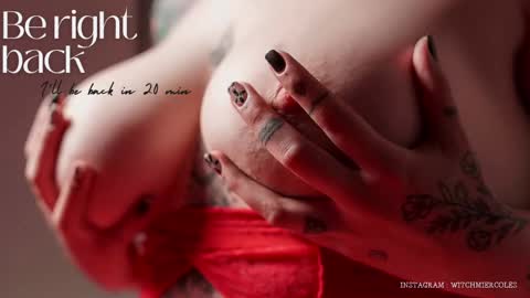 Wednesday   Please help me to reach 111 thumbs up online show from January 2025 09:25:01 PM