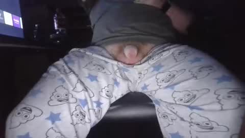 Snapshot of weehornyginger chatting on November 2025 09:09:02 PM Horny ginger online show from November 2025 09:09:02 PM