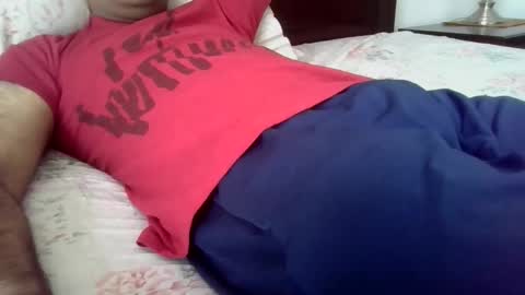 Snapshot of wefjkasdhfsn chatting on November 2025 05:01:02 PM Your Toy Joy Boy online show from November 2025 05:01:02 PM