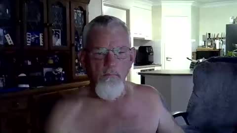 Snapshot of wellhelloo chatting on February 2026 06:41:02 AM Wellhelloo online show from February 2026 06:41:02 AM