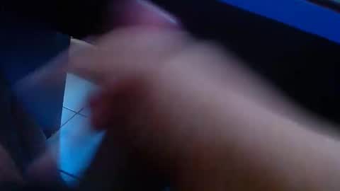 Snapshot of wellingtont chatting on October 2025 06:30:02 PM wellingtont online show from October 2025 06:30:02 PM