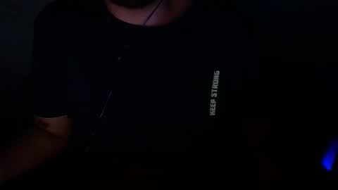 Snapshot of wellingtont chatting on November 2025 06:24:01 AM wellingtont online show from November 2025 06:24:01 AM