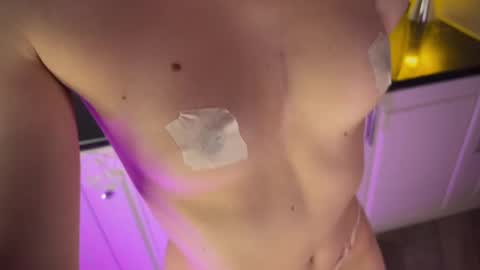 Snapshot of wendy_amber chatting on January 2025 09:53:02 PM Daisy online show from January 2025 09:53:02 PM