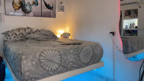 Wendy Alex online show from February 2025 12:33:01 AM