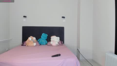 Snapshot of wendy_marvel chatting on December 2024 05:48:01 AM Wendy online show from December 2024 05:48:01 AM