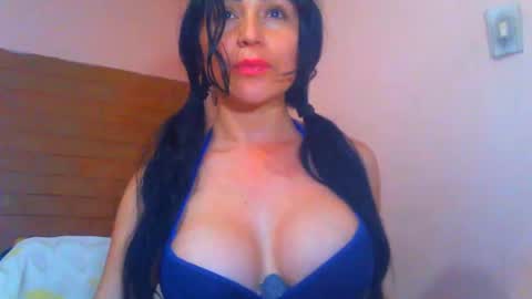 Snapshot of wenndy_ardent chatting on December 2024 11:50:01 PM TaTis online show from December 2024 11:50:01 PM