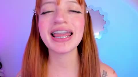 Wenstacie INDEPENDENT MODEL online show from June 2026 02:05:02 AM