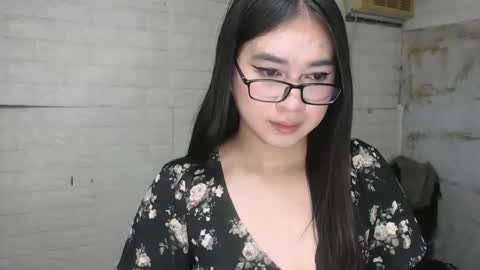 Snapshot of weremeanttobe chatting on September 2025 01:14:02 PM andrew online show from September 2025 01:14:02 PM