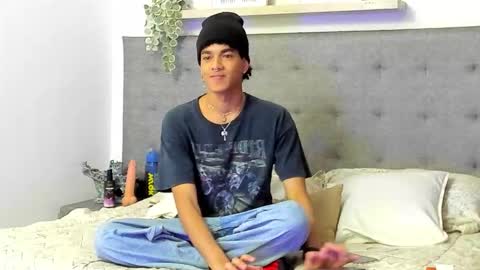 WES online show from February 2026 02:38:02 PM