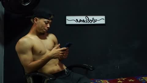 wesley_77 online show from July 2026 06:14:01 PM