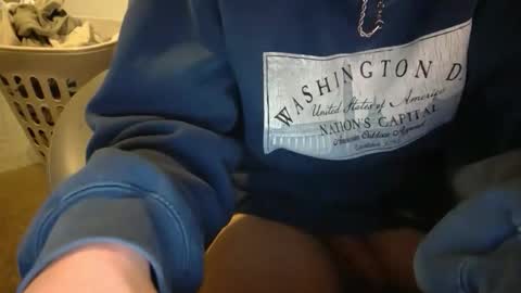 Snapshot of westsidecuzzo chatting on March 2026 12:02:01 AM westsidecuzzo online show from March 2026 12:02:01 AM