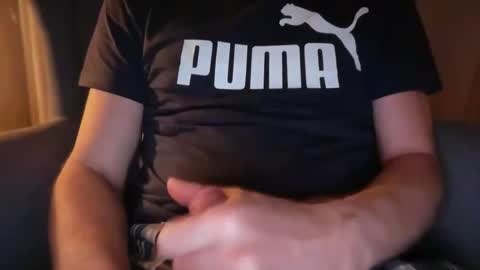 wet_adidasboy online show from December 2025 09:11:01 PM