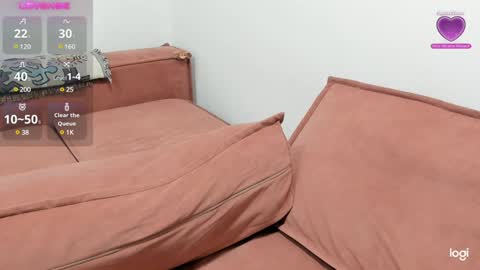 Snapshot of wet_eyyyelashes chatting on December 2024 08:48:02 AM online show from December 2024 08:48:02 AM