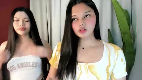 Snapshot of wet_velvet_xo chatting on February 2026 11:41:01 AM wet_velvet_xo online show from February 2026 11:41:01 AM