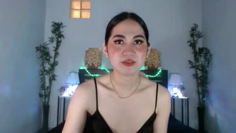 Snapshot of wetcumnaughty69_rihanna chatting on October 2025 11:34:02 PM Rihanna online show from October 2025 11:34:02 PM