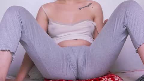 Beatrice Moan from LovenseWet from Tip MenuOpen for Private online show from March 2026 11:11:01 PM
