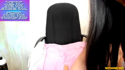 Mina online show from February 2025 10:45:01 PM