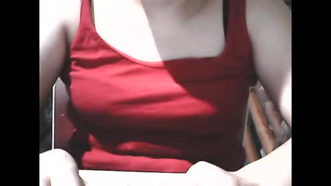Snapshot of wethornypussy4u chatting on November 2025 11:38:01 PM wethornypussy4u online show from November 2025 11:38:01 PM