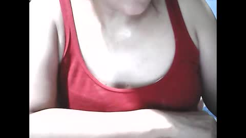 Snapshot of wethornypussy4u chatting on November 2025 12:16:02 PM wethornypussy4u online show from November 2025 12:16:02 PM