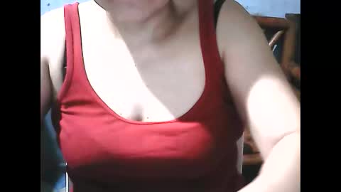 Snapshot of wethornypussy4u chatting on December 2025 05:12:02 AM wethornypussy4u online show from December 2025 05:12:02 AM