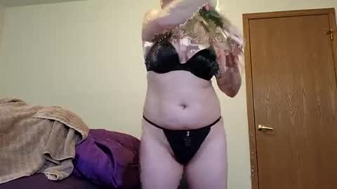 wetness3387 online show from June 2026 07:33:01 PM