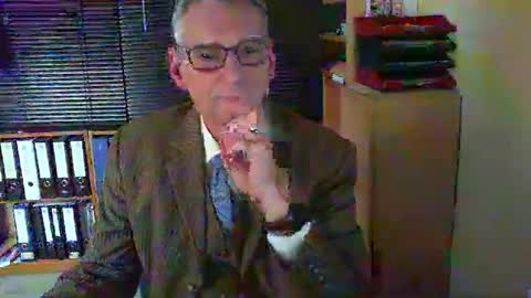 Snapshot of wetsuitedman chatting on March 2026 05:06:01 PM Franz online show from March 2026 05:06:01 PM