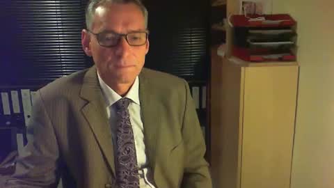Snapshot of wetsuitedman chatting on May 2026 02:41:02 AM Franz online show from May 2026 02:41:02 AM