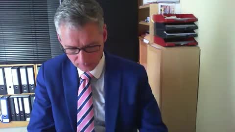 Snapshot of wetsuitedman chatting on May 2026 02:24:02 PM Franz online show from May 2026 02:24:02 PM
