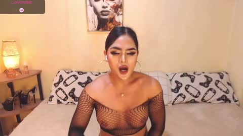 Snapshot of wetwildsugar69 chatting on December 2024 03:47:01 AM sam sugar online show from December 2024 03:47:01 AM