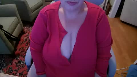 Snapshot of wetwordsonly chatting on May 2026 09:34:01 PM WetWordsOnly online show from May 2026 09:34:01 PM