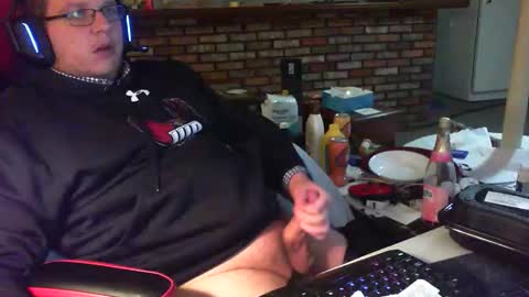 whateverdude555 online show from December 2025 01:55:02 AM