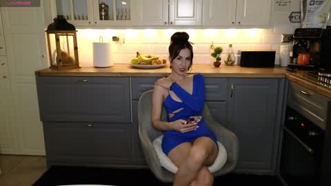 Victoria Maria online show from January 2025 10:14:02 AM